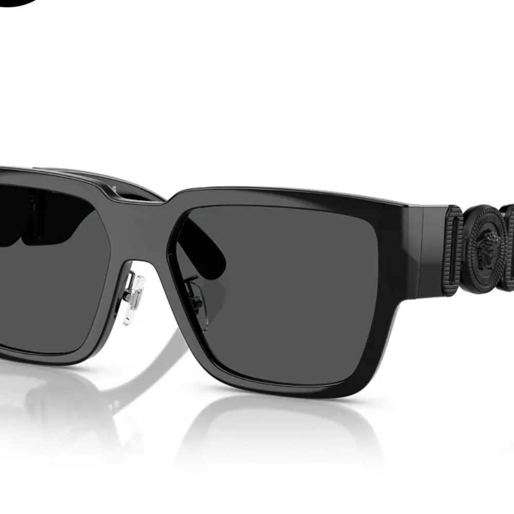Versace Black Rectangular Sunglasses - Picture 10 of 11